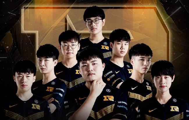 手进行了详 手进行了详